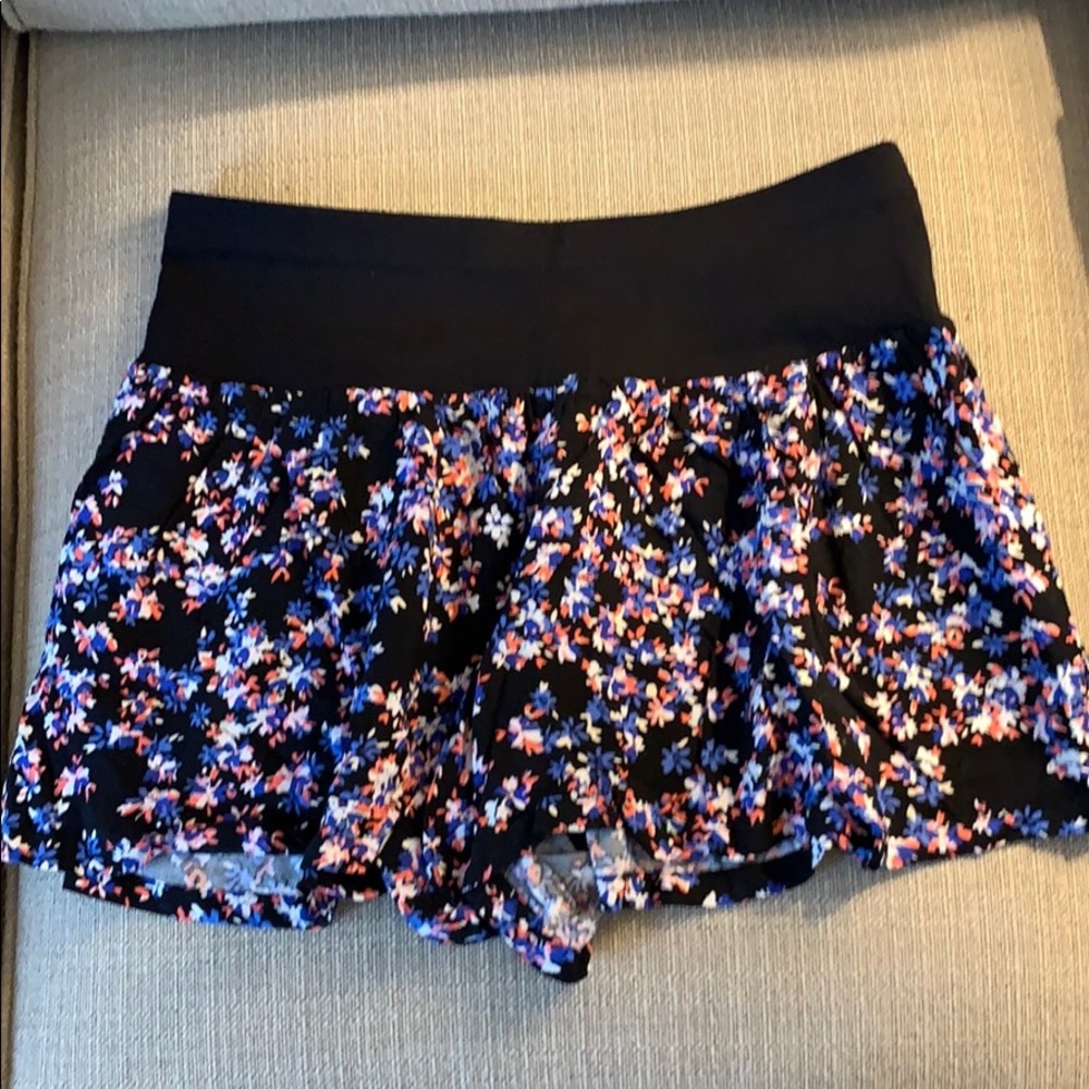 Flowy floral shorts from express